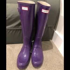 Tall hunter rain boots-purple. Size 9